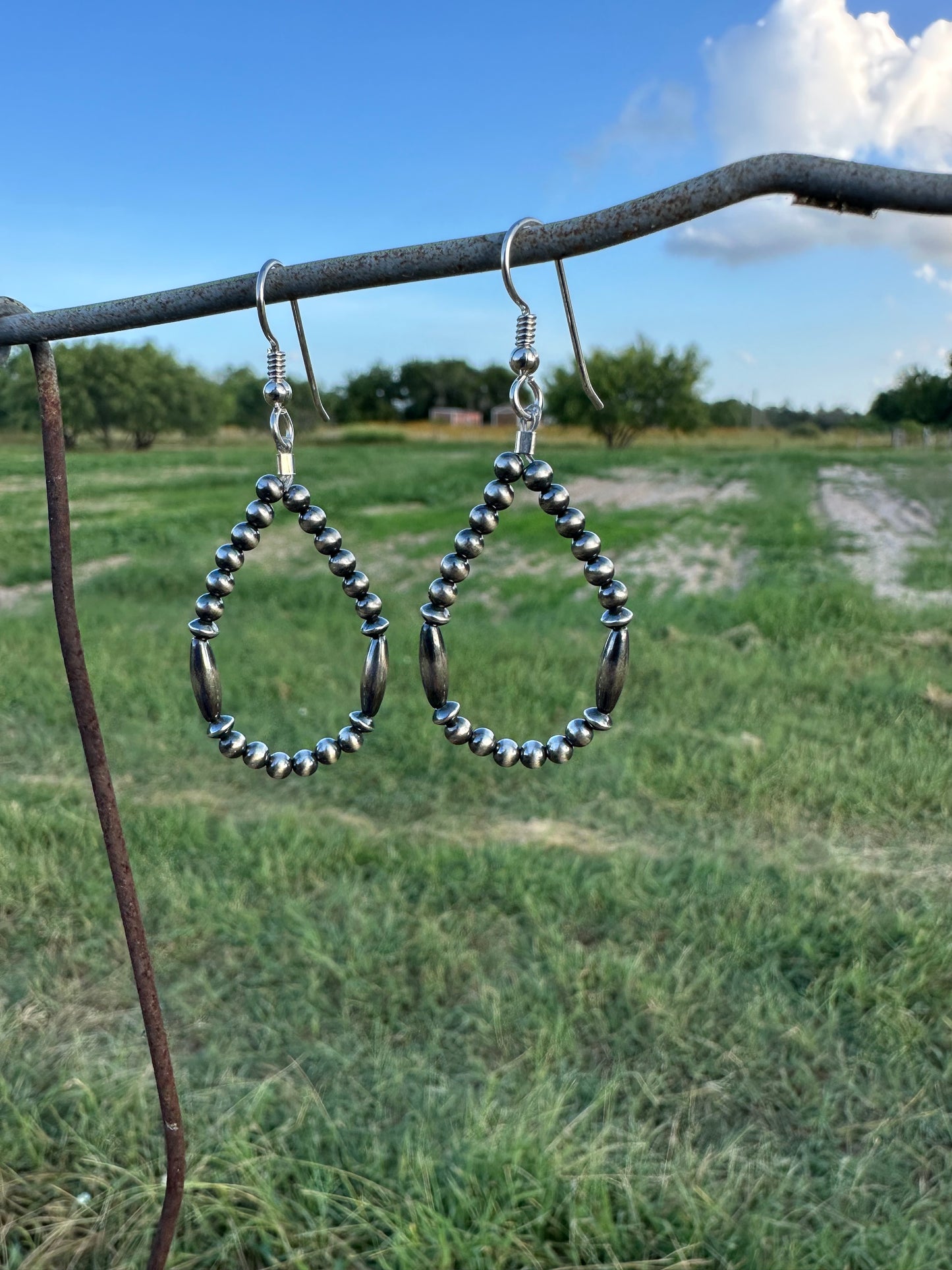 Desert Saucer Pearl Beads with torpedo bead earrings